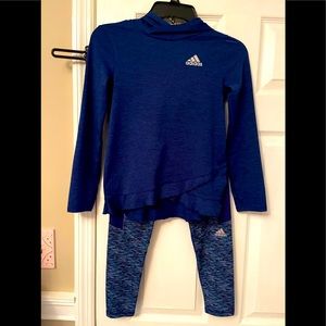 Girls outfit smoke free home.